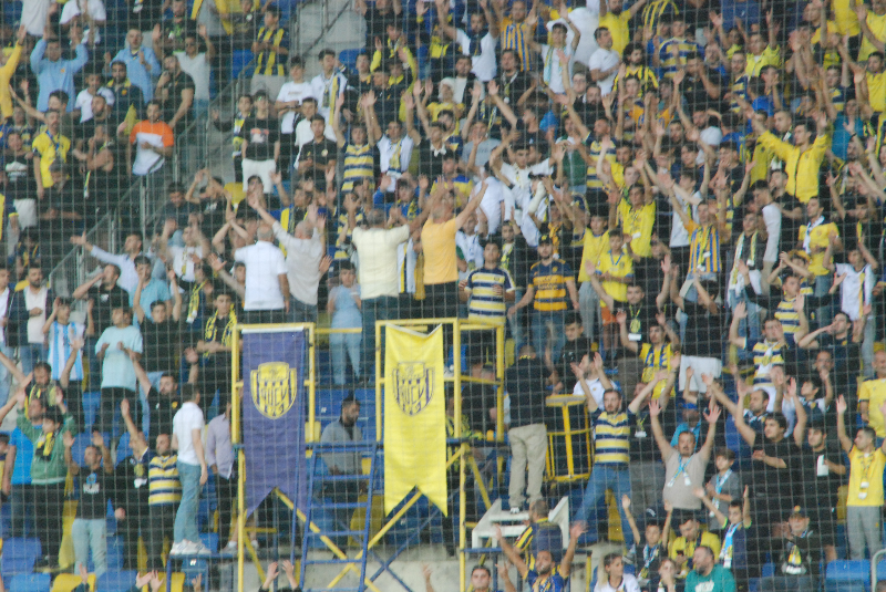 ANKARAGÜCÜ - İSTANBULSPOR