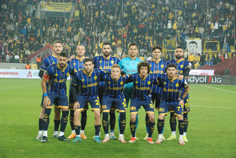 ANKARAGÜCÜ - KOCAELİSPOR MAÇINDAN FOTOLAR..