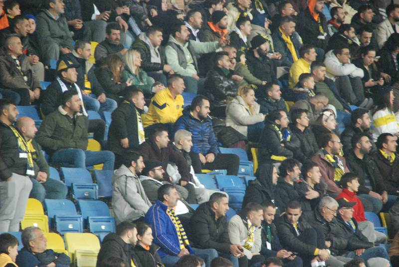 ANKARAGÜCÜ - EROKSPOR TARAFTAR RESİMLERİ