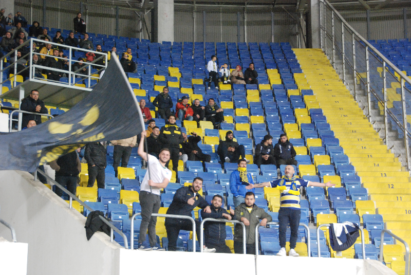 ANKARAGÜCÜ - EROKSPOR TARAFTAR RESİMLERİ