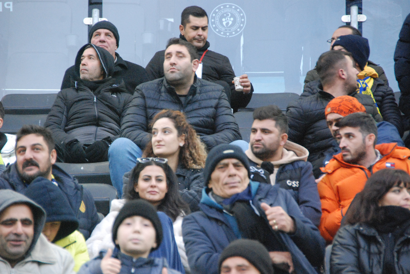 ANKARAGÜCÜ-PENDİKSPOR TARAFTAR FOTOLARI
