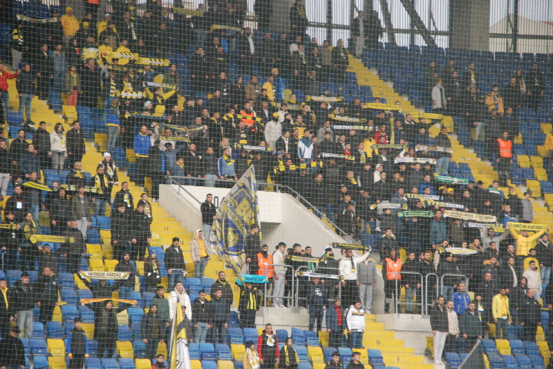 ANKARAGÜCÜ-PENDİKSPOR TARAFTAR FOTOLARI