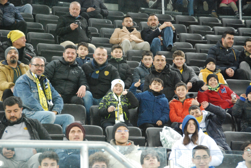 ANKARAGÜCÜ - MANİSA FK maçından