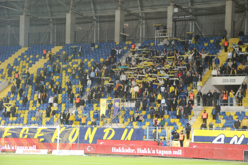ANKARAGÜCÜ - MANİSA FK maçından