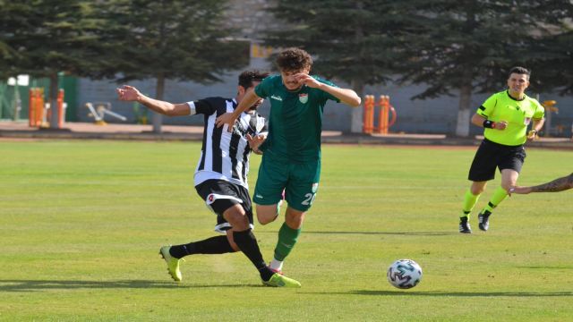Kırşehir'de başladığı gibi bitti. Kırşehir Belediyespor 0 - Etimesgut Belediyespor 0