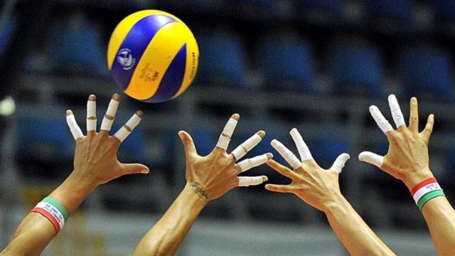 İlbank uçamadı 1-3. THY galip !