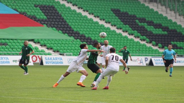 Mamak FK başladı, Sakaryaspor bitirdi 1-3