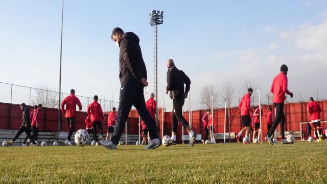 Gençlerbirliği derbi hazırlıklarını tamamladı