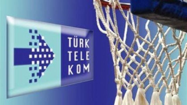Türk Telekom ağır yaralı! 34 sayı fark yediler...