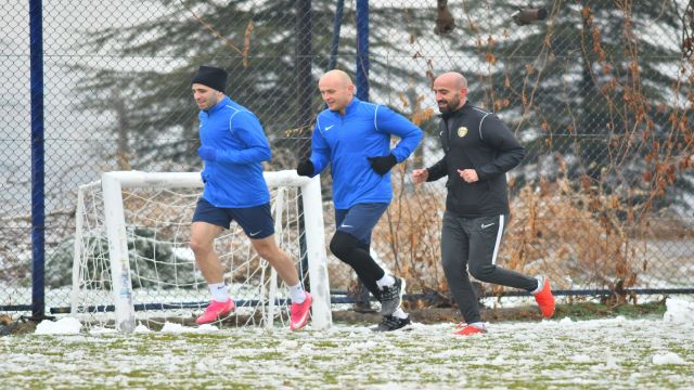 Fenerbahçe hazırlıkları sürüyor