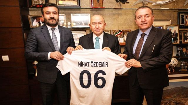 Fatih Mert ve Faruk Koca'dan TFF Başkanı Nihat Özdemir’e ziyaret