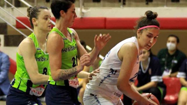 Nesibe Aydın, sahasında Beşiktaş HDI Sigorta'yı 67-58 mağlup etti