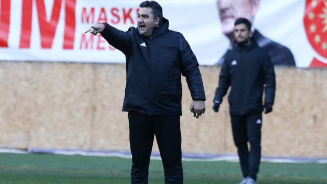 Ümit Özat: "Gol yollarında sıkıntımız var"