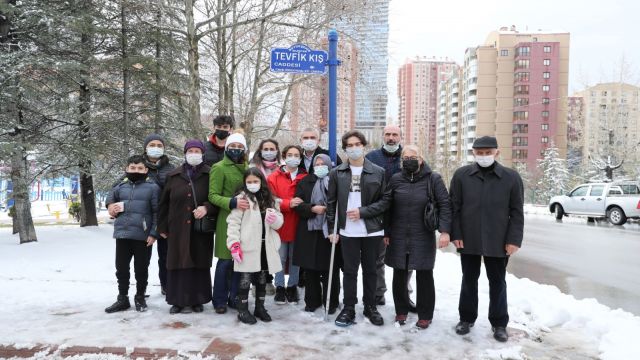 Türk güreşinin efsane ismi Ankara'da ölümsüzleştirildi...