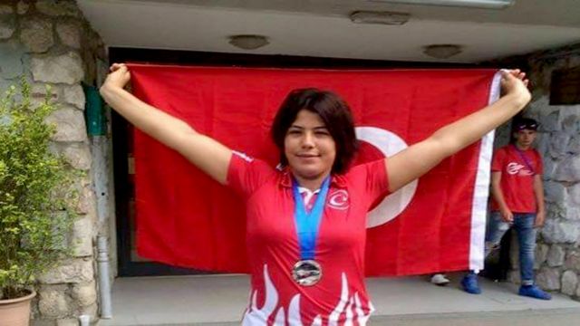 Çankaya Belediyesinin Görme Engelliler Spor Kulübü sporcuları başarıya doymuyor