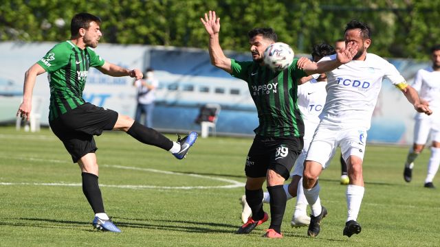 Ankara Demirspor ilk maçta Kocaelispor'u geçemedi 1-1