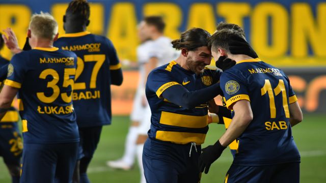 Ankaragücü zoru sever !