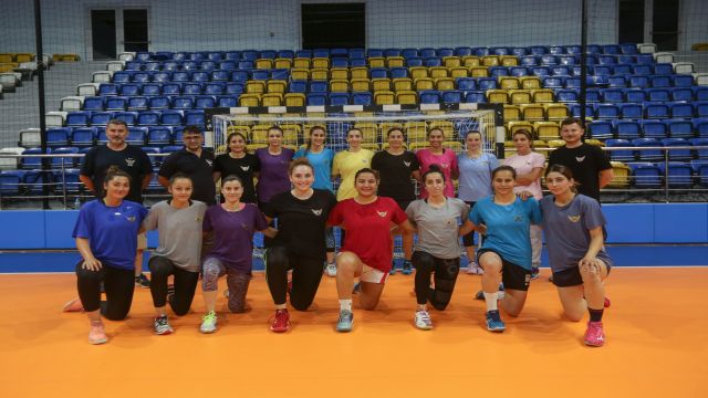 Yenimahalle Belediyespor'un gücü Kastamonu'ya yetmedi