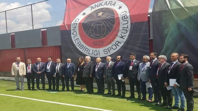 Gençler'de dosyalar birikiyor