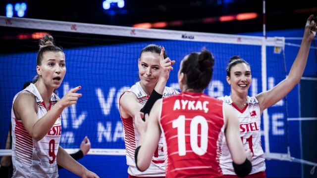 A Milli Kadın Voleybol Takımı'nın Olimpiyat kadrosu açıklandı