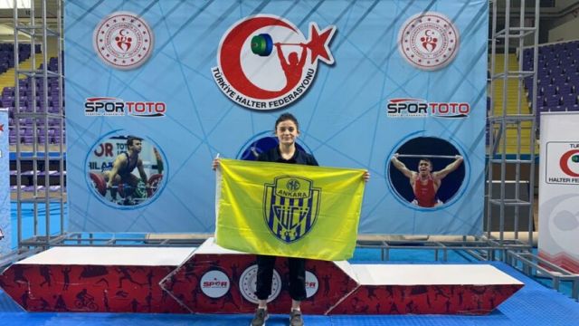 Ankaragücü Halter Takımı 2 gümüş 1 bronz madalya kazandı