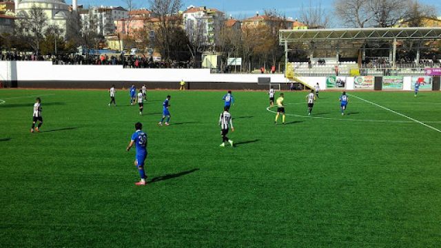 Etimesgut Belediyesi Atatürk Stadı yenileniyor