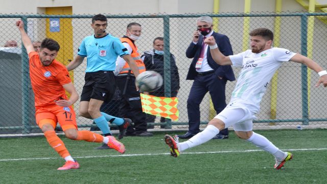 Altındağ galibiyeti kaçırdı 2-2