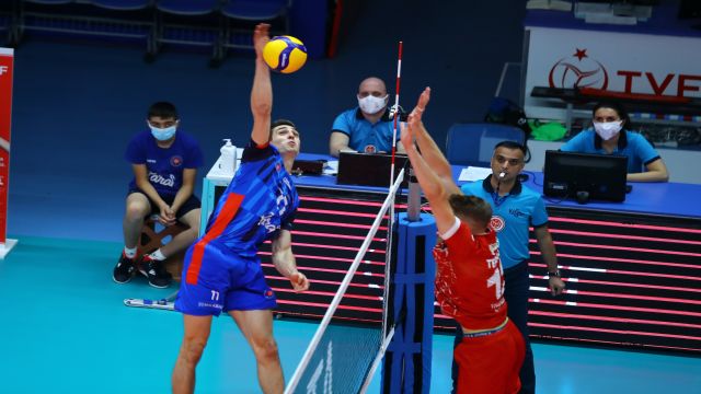 Halkbank'tan 3 "Tokat !"