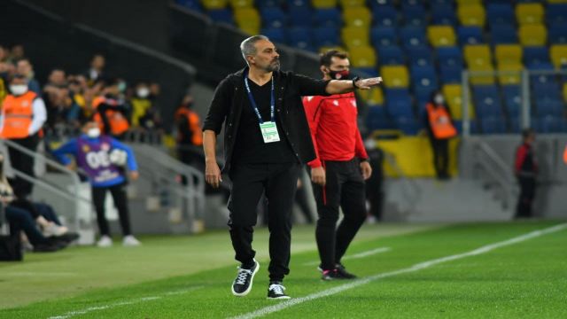 Mustafa Dalcı bu kez alkışlandı
