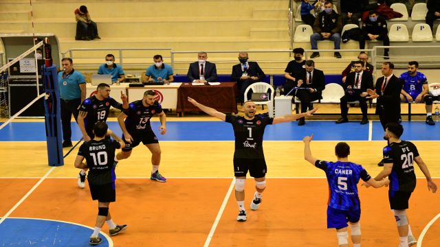 Halkbank, Tokat'tan şen dönüyor