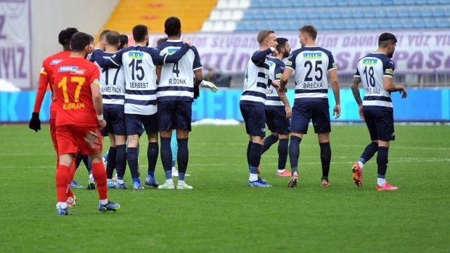 Kasımpaşa, geriye düştüğü maçta Kayserispor'u 3-1 mağlup etti