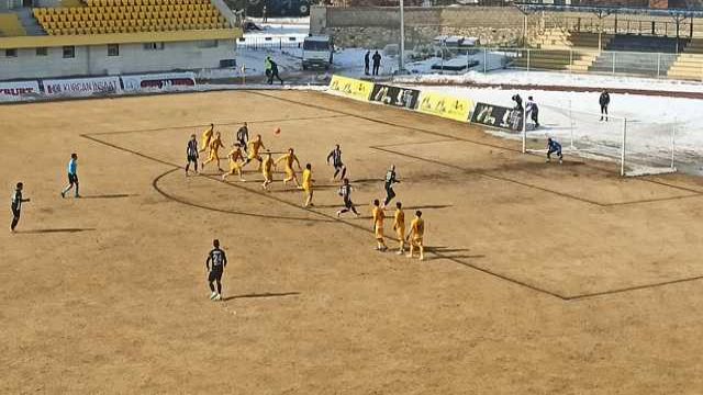 Etimesgut Belediyespor, Bayburt'a farklı mağlup