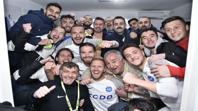 Ankara Demirspor ikinci yarıda kopardı