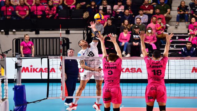 CEV şampiyonluğu kaçtı ! Halkbank altın sette kaybetti