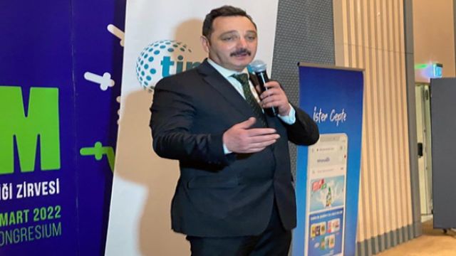Dr.Süleyman Basa: "Her önüne gelen internet haberciliği yapamayacak"