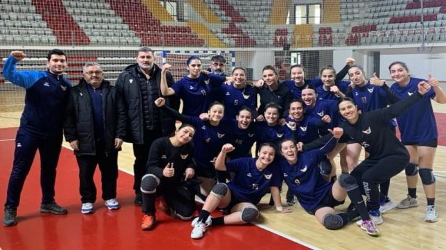 Yenimahalle Belediyespor kupayı istiyor