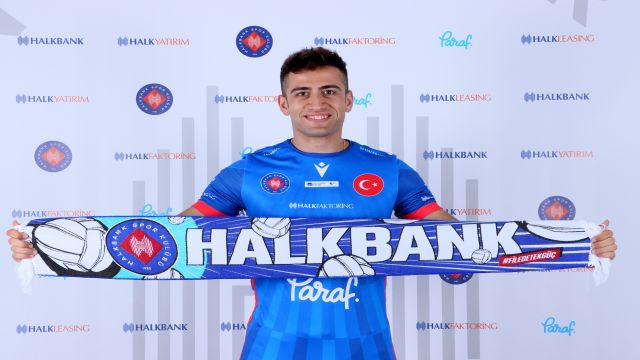 Deniz İvgen Halkbank’ta