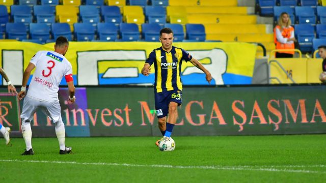 "Ankaragücü ligimizin en iyi taraftarına sahip"