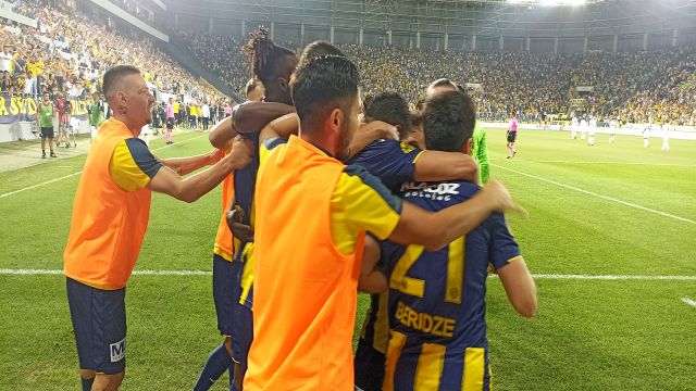 Ankaragücü tartışmalı penaltıyla mağlup oldu 2-3