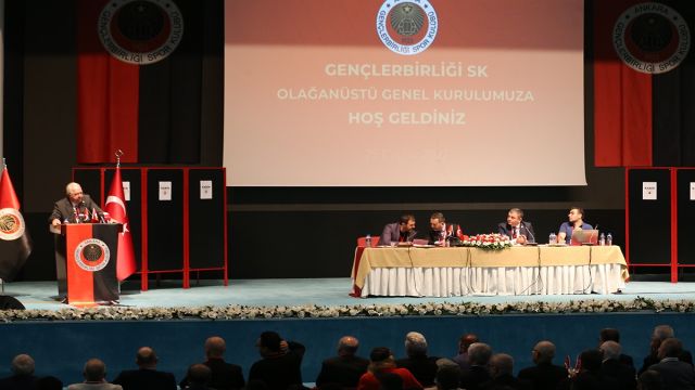 Gençlerbirliği'nde Niyazi Akdaş döndü