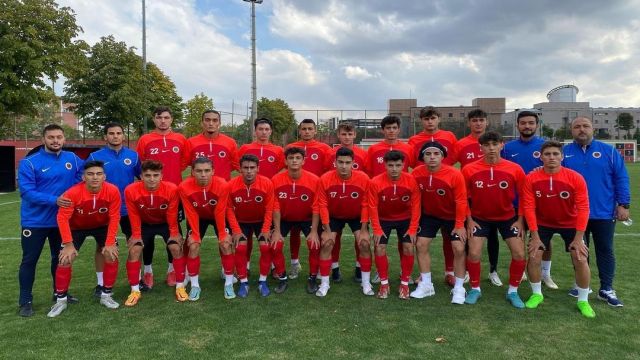 U19 sezonu Manisa'da açıyor!