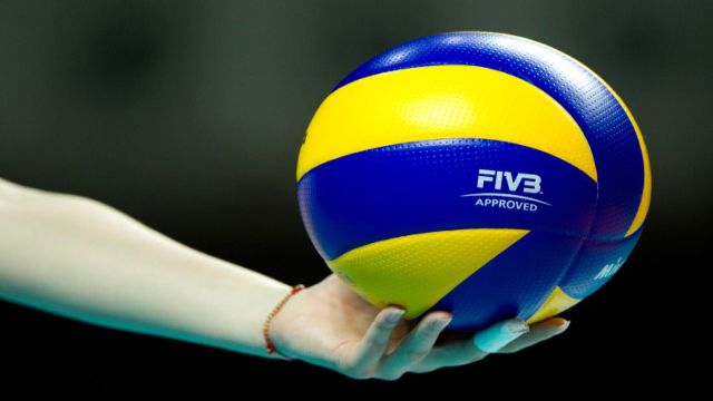 Voleybolda mücadele sürüyor