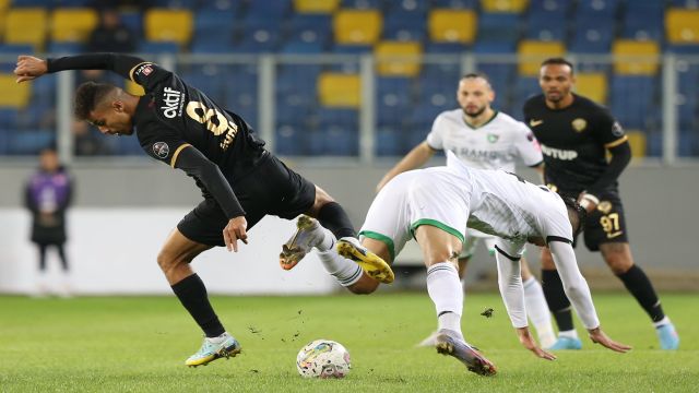 Gençler, Denizli kilidini açamadı 0-0