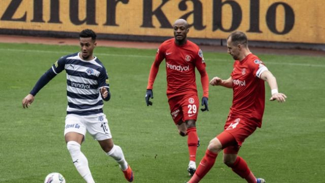 Kasımpaşa: 1 - HangiKredi Ümraniyespor: 1