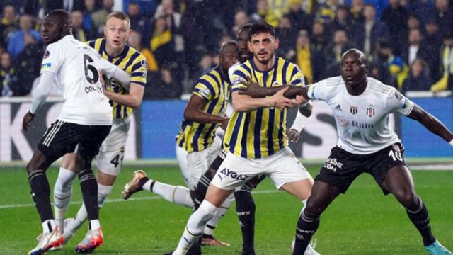 Fenerbahçe 2 - Beşiktaş 4