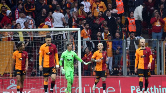 Galatasaray 3 - VavaCars Fatih Karagümrük 3