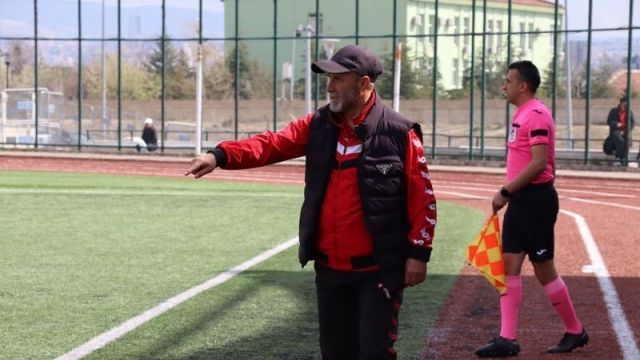 Haymana Belediyespor Teknik Direktörü Karagöz'den TFF'ye çağrı
