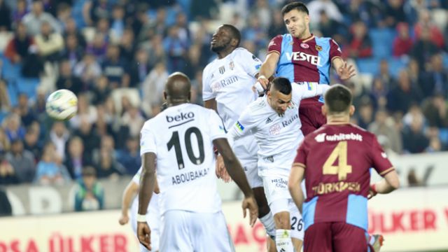 Trabzonspor ile Beşiktaş golsüz berabere kaldı...