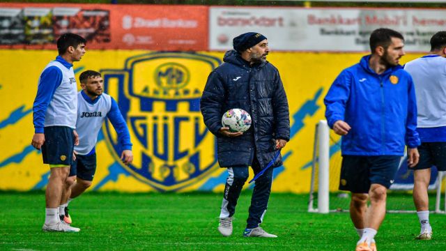 Güçlüler en az gol yiyenlerden!