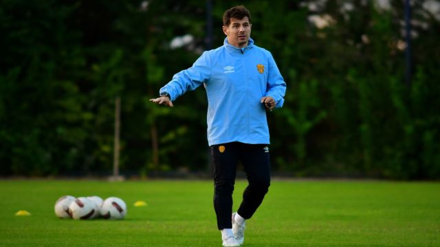 Belözoğlu, Vincenzo Montella'ya destek verdi...